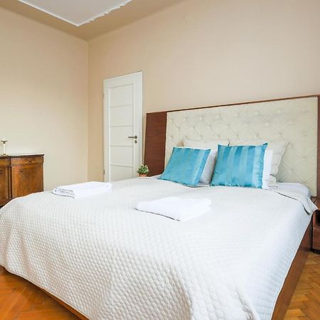 Downtown Vintage Home By Bella บูดาเปสต์ ภายนอก รูปภาพ